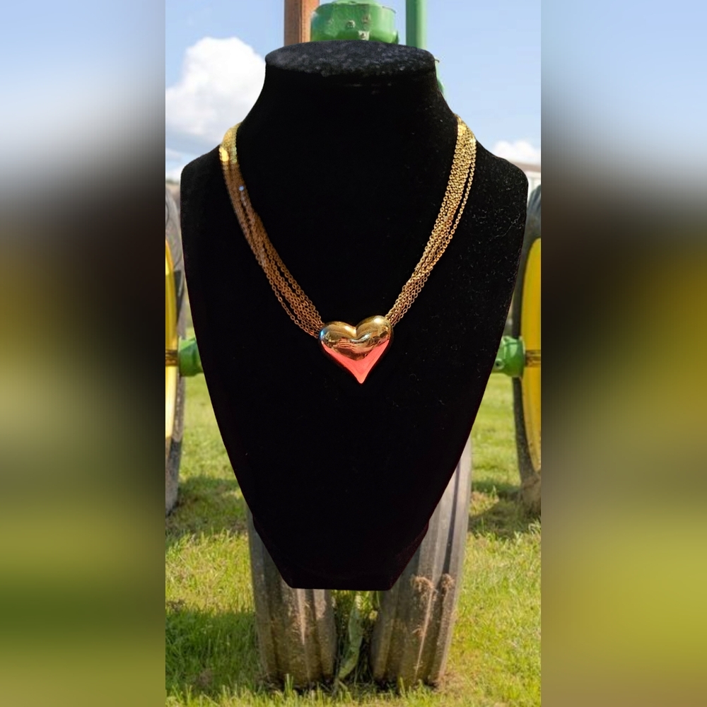 Golden toned heart necklace